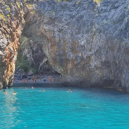 Nice Near Sea In Scalea, Italy סקליאה